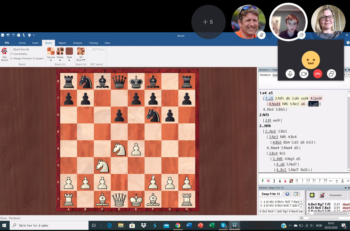 Vårens sjakkurs for voksne går online over Skype på fredagskveldene. Denne skjermdumpen ble tatt av Monica L. Fjeldstad